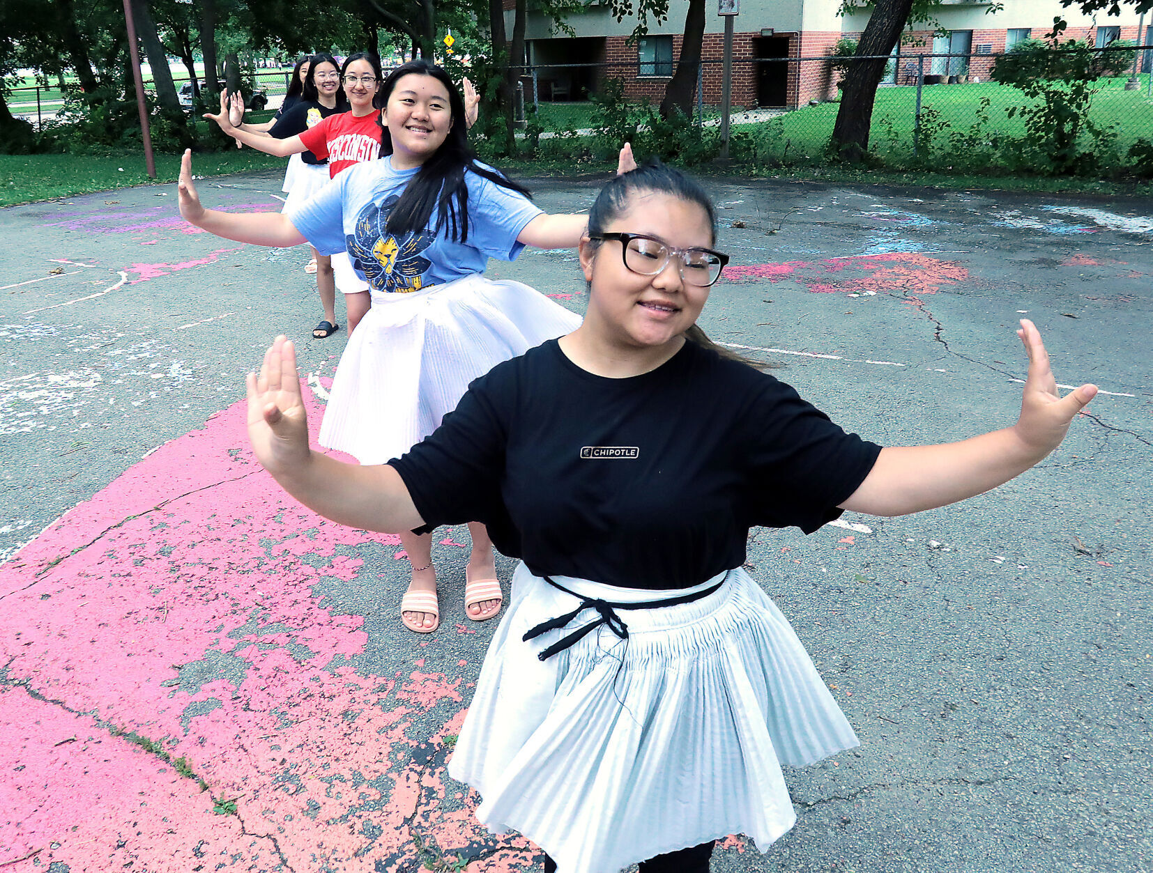 Hmong Dance.jpg